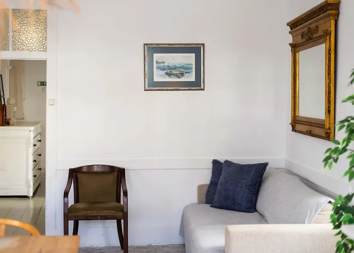- Light Filled With Terrace Apartman Ericeira