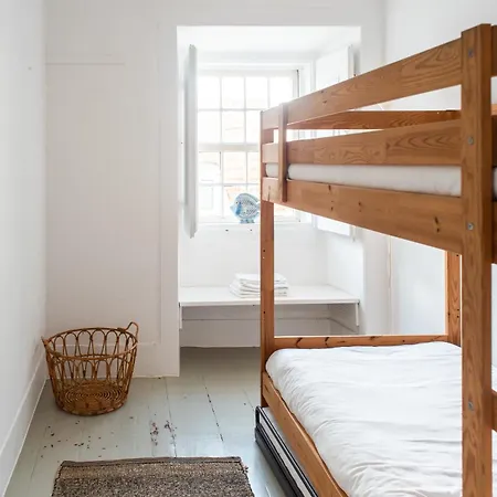 - Light Filled With Terrace Apartment *