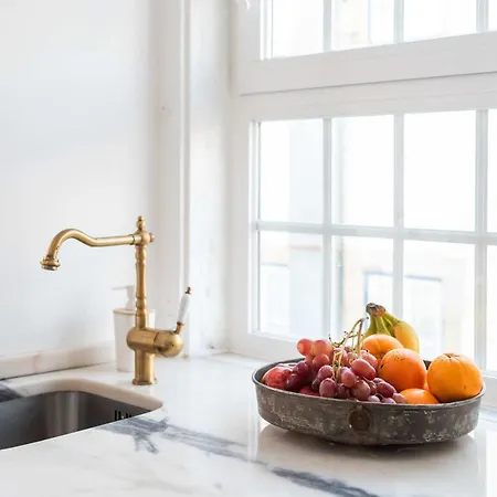Apartamento - Light Filled With Terrace