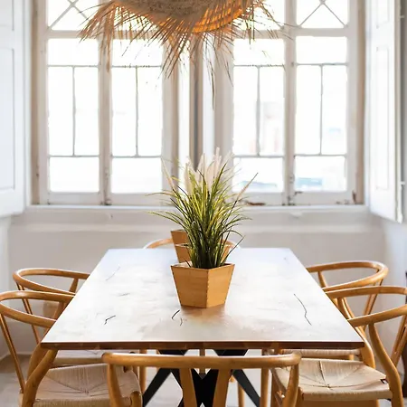 - Light Filled With Terrace Apartment Ericeira